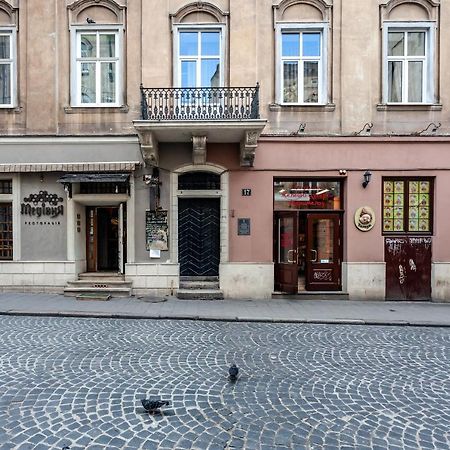 Краківська 17 Daire Lviv Dış mekan fotoğraf